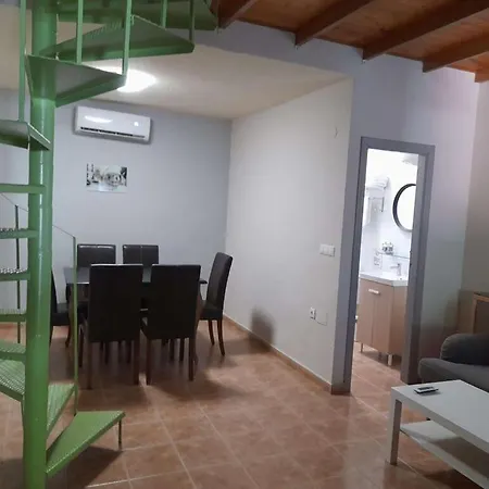 La Pedrera キャンプ場 3*
